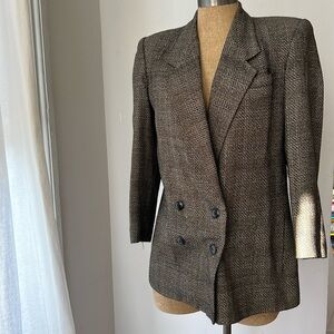 Vintage blazer with shoulder pads